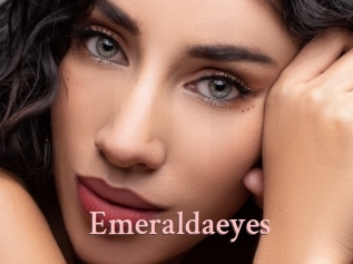 Emeraldaeyes